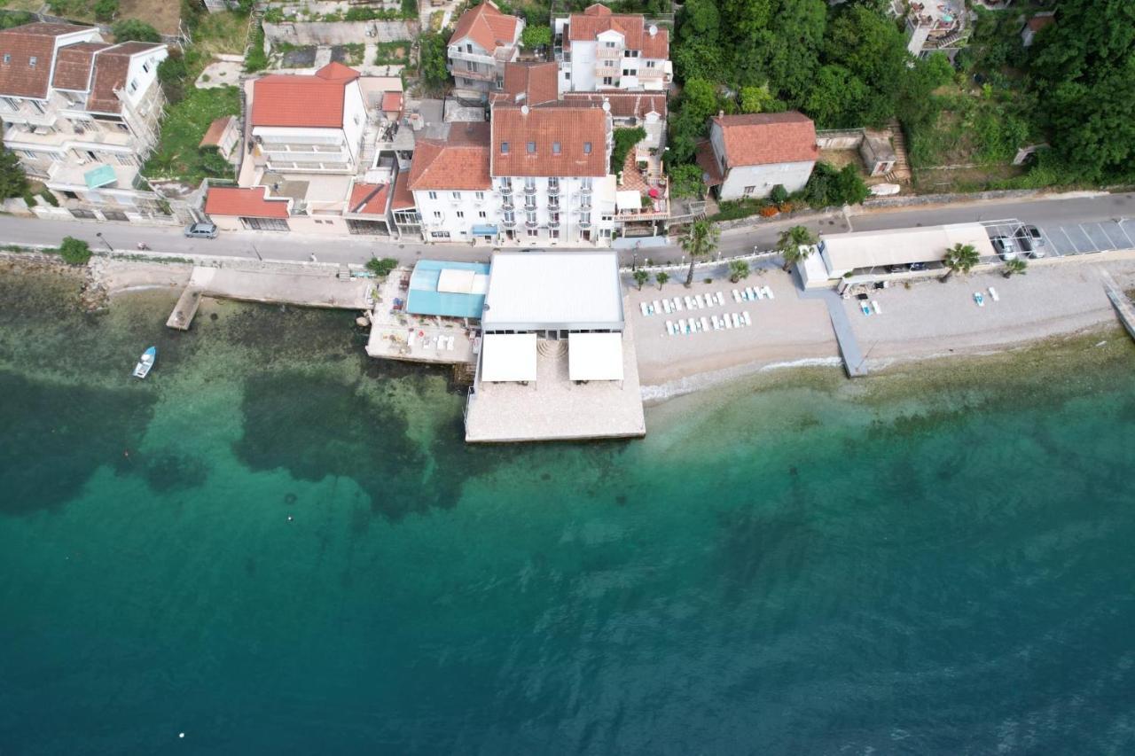 Hotel Azzurro Herceg Novi Luaran gambar