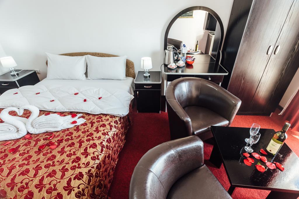 Hotel Azzurro Herceg Novi Luaran gambar