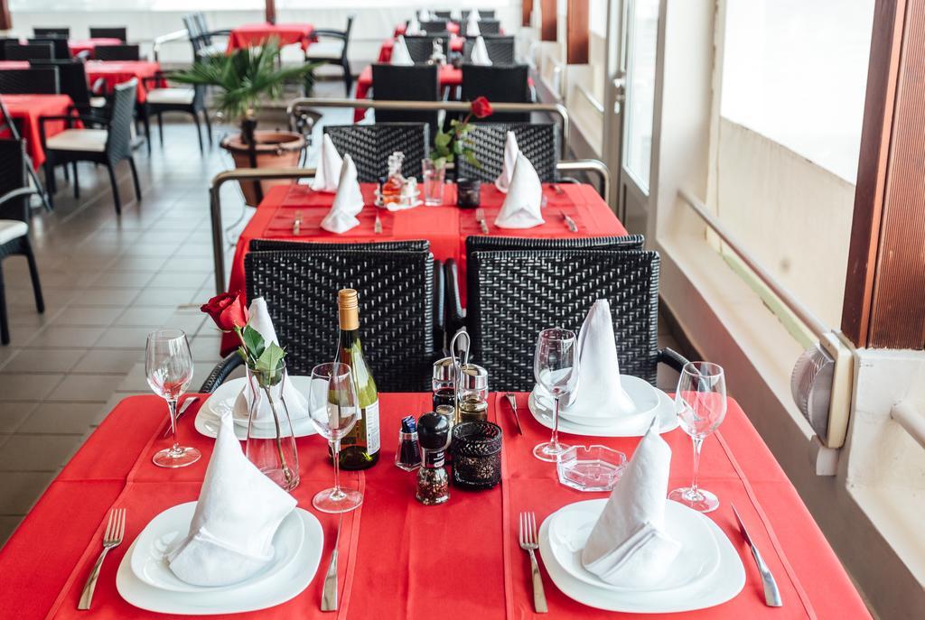 Hotel Azzurro Herceg Novi Luaran gambar