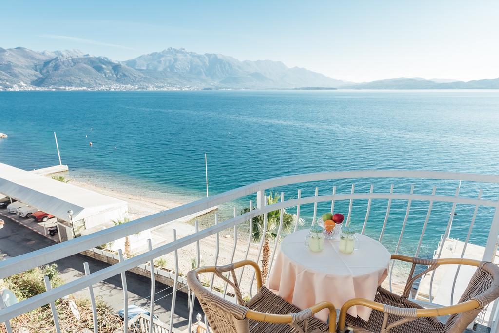Hotel Azzurro Herceg Novi Luaran gambar