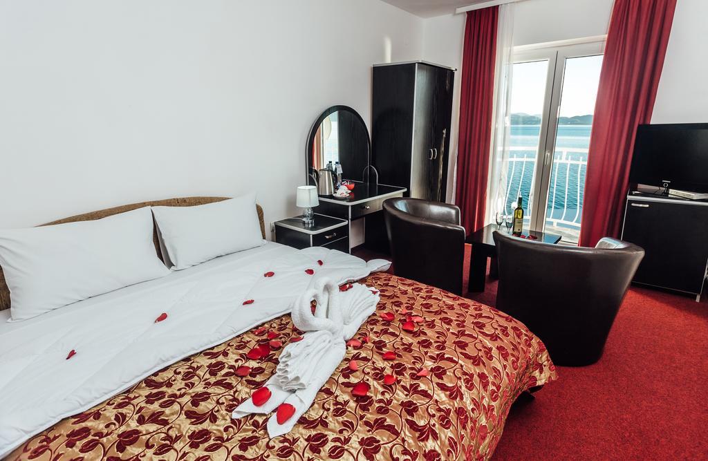 Hotel Azzurro Herceg Novi Luaran gambar